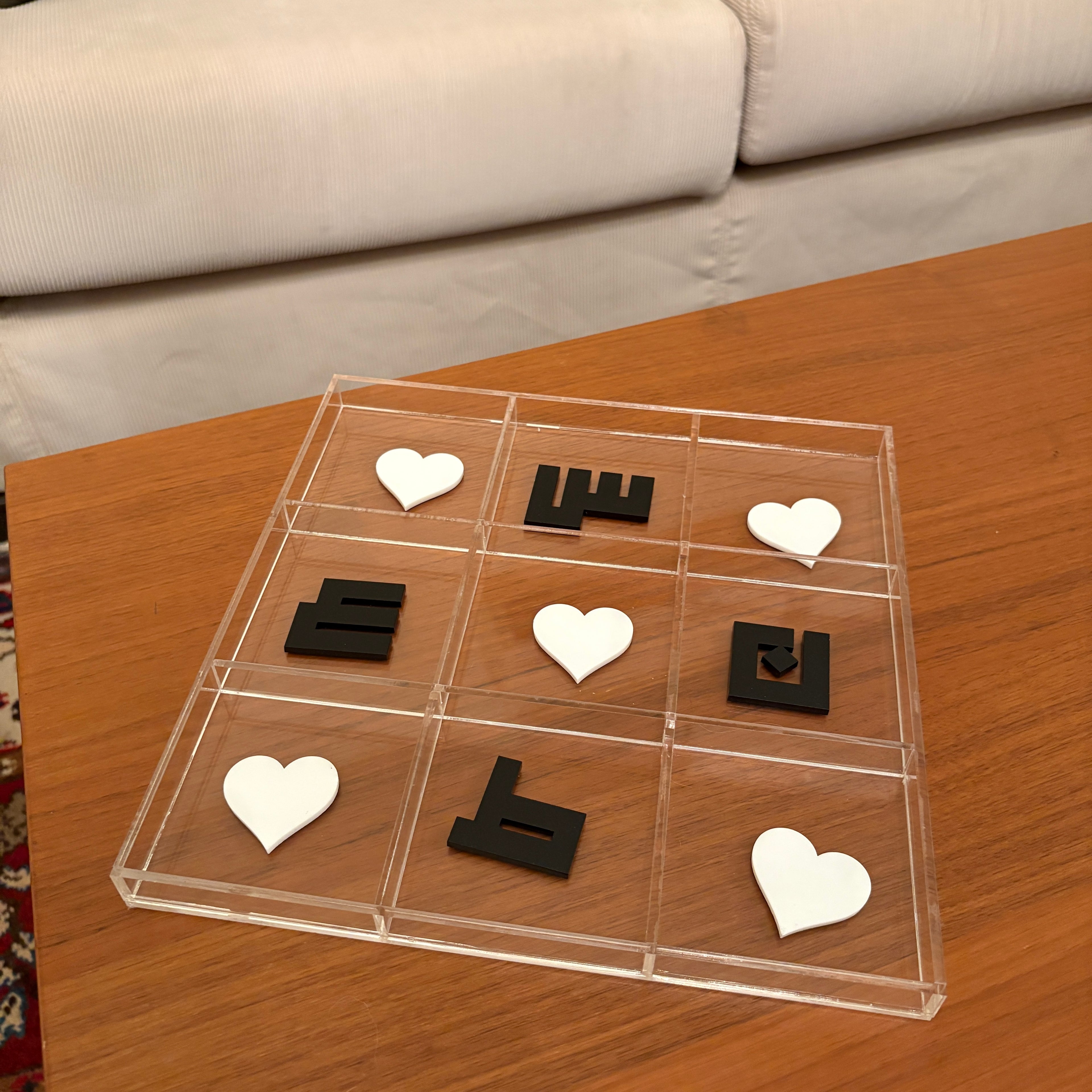 Customizable Letters XO