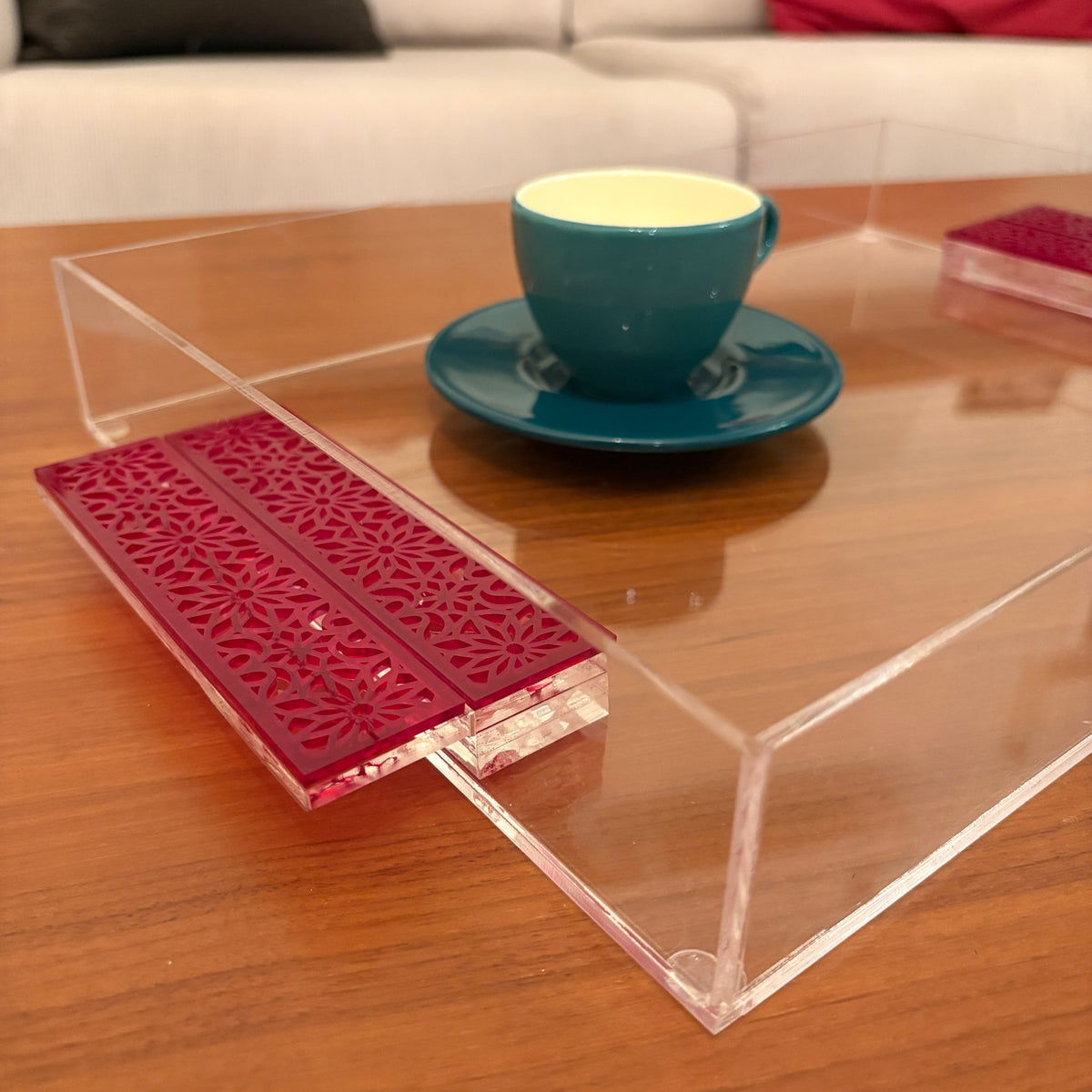 Aura Tray