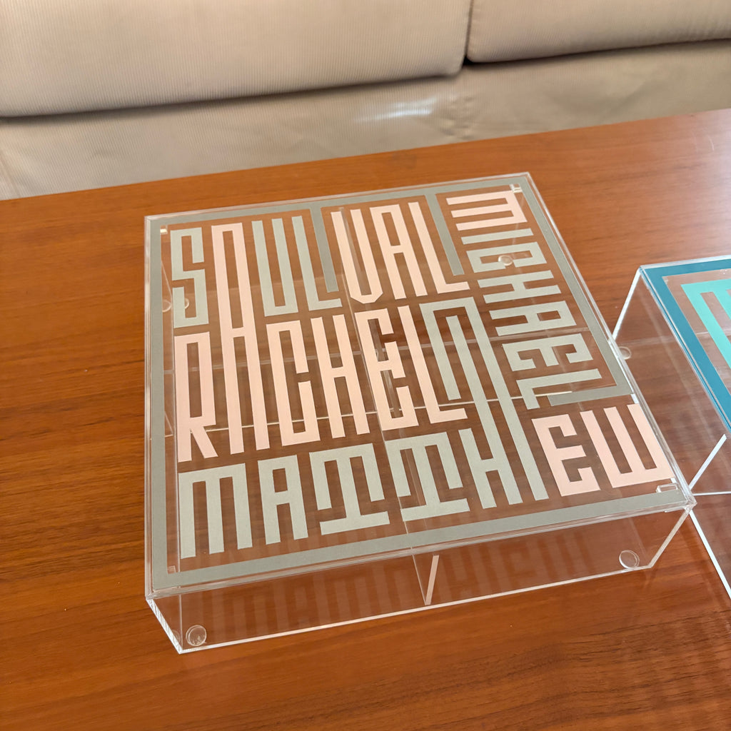 Customized English Calligraphy Box